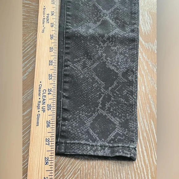 🖤 Miss Me Denim Python Skinny Jeans Black Size 26 - Picture 10 of 12